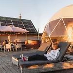 Romantic Dome - Private Hot Tube, Sauna & View Luxusní stan