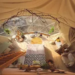 Luxusní stan Romantic Dome - Private Hot Tube, Sauna & View *