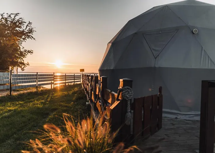 Romantic Dome - Private Hot Tube, Sauna & View Campo de lujo *