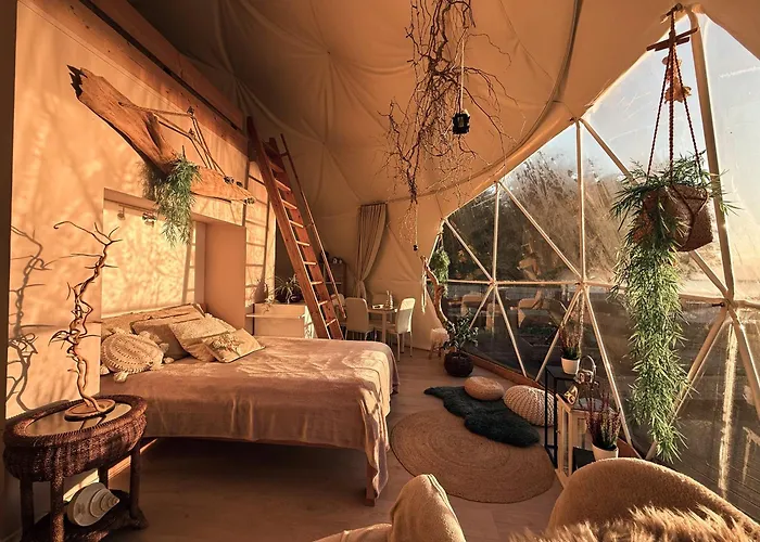 Romantic Dome - Private Hot Tube, Sauna & View * Wapnica (West Pomeranian)